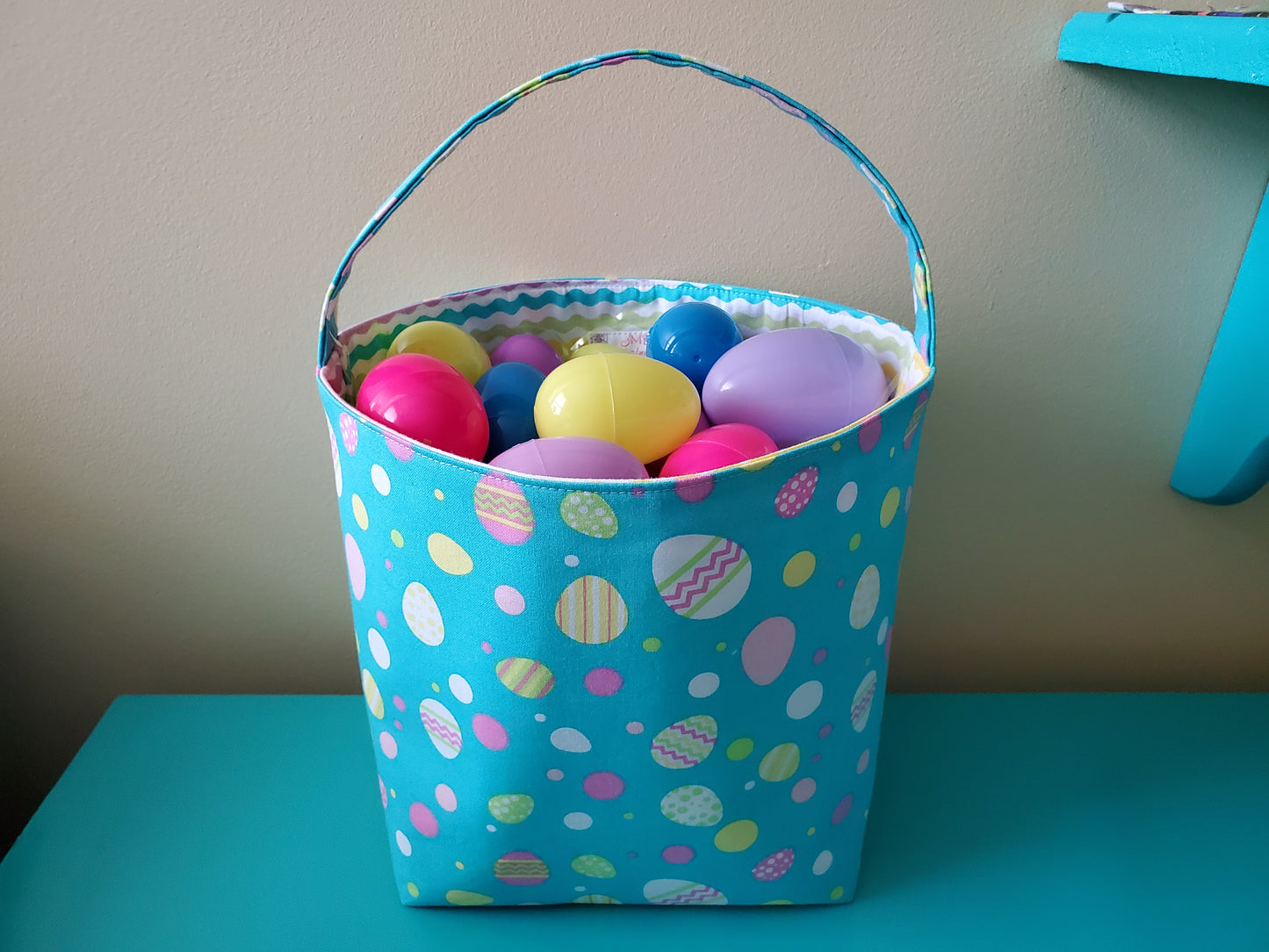 How to Make a Fabric Easter Basket Sewing Tutorial / Easter Basket Sewing Pattern / Easter Basket Sewing Pattern / Basket Pattern