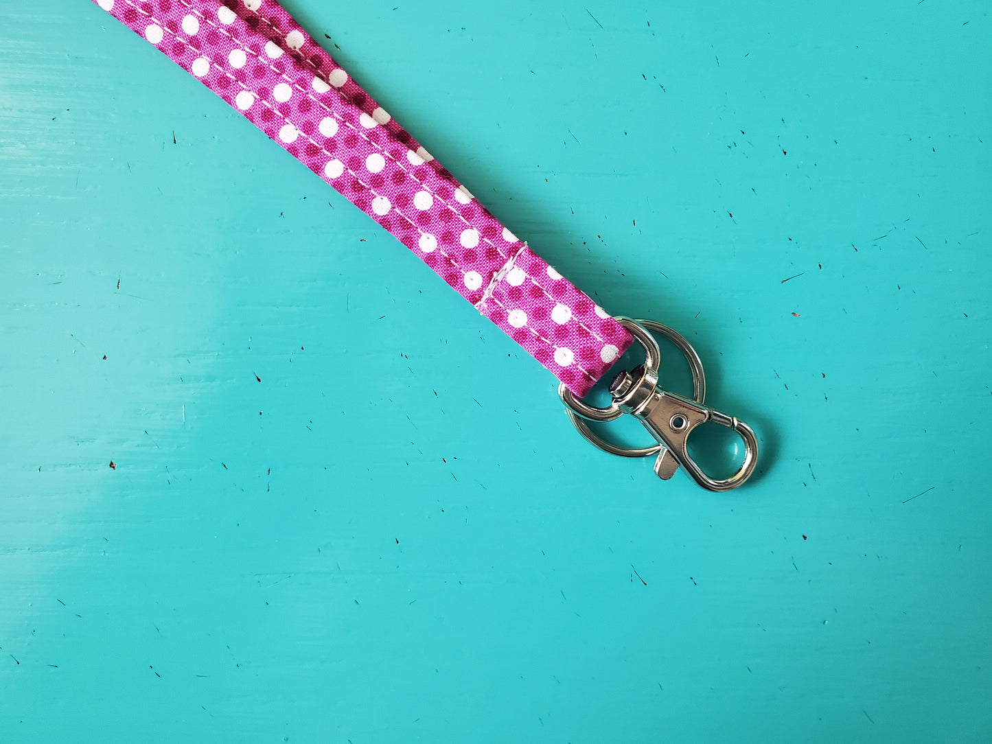 Fabric Lanyard Sewing Tutorial / Fabric Lanyard Pattern / Lanyard Sewing Pattern / Lanyard Pattern For Keys and ID Badge / Sewing Printable