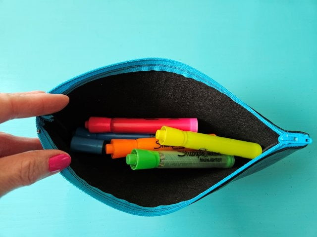 Vinyl Pencil Case Zipper Pouch / DIY Pencil Case / Vinyl Zipper Pouch Sewing Pattern / Vinyl Bag Sewing Pattern / Vinyl Pouch Pattern