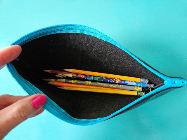Vinyl Pencil Case Zipper Pouch / DIY Pencil Case / Vinyl Zipper Pouch Sewing Pattern / Vinyl Bag Sewing Pattern / Vinyl Pouch Pattern