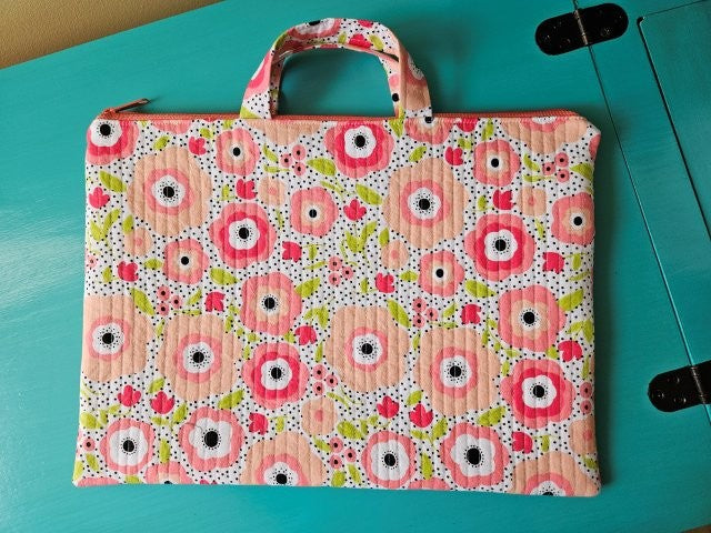 Quilted Laptop Bag Sewing Pattern / Quilted Laptop Case Pattern / Laptop Sleeve Sewing Pattern / Laptop Sleeve PDF / Sewing Printable / PDF