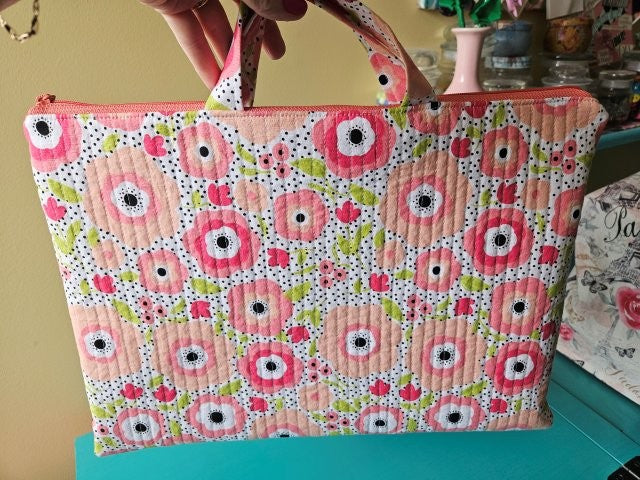 Quilted Laptop Bag Sewing Pattern / Quilted Laptop Case Pattern / Laptop Sleeve Sewing Pattern / Laptop Sleeve PDF / Sewing Printable / PDF