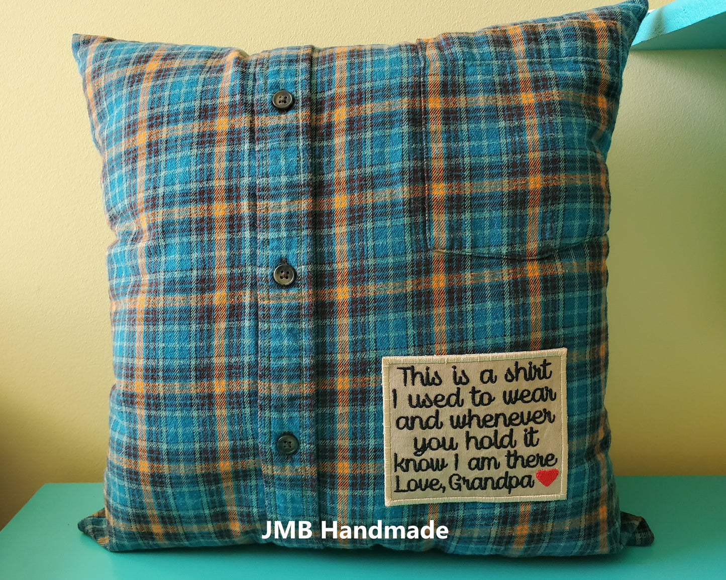 How to Sew a Memory Pillow Out of Shirts Sewing Tutorial - Printable Step-By-Step Instructions / Memory Pillow Pattern