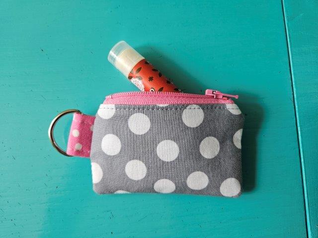 Mini Zipper Pouch Key Chain Sewing Tutorial / Mini Zipper Pouch Key Chain Pattern / Key Chain Pattern / Sewing Printable / Pouch Pattern