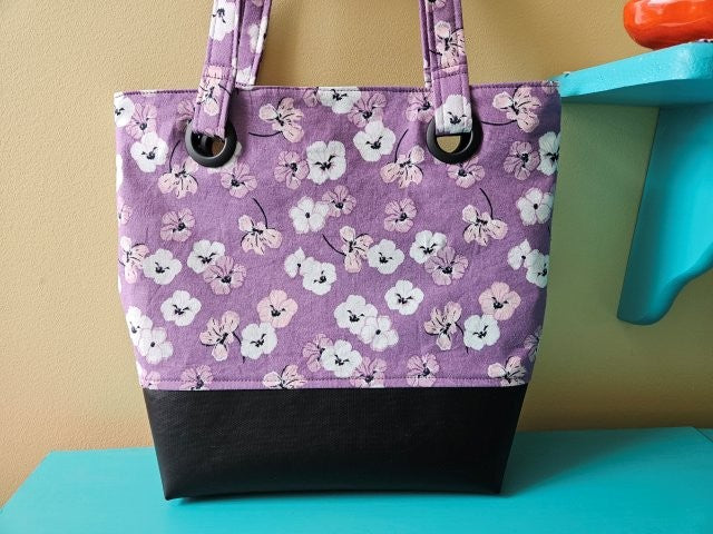 Vinyl Bottom Tote Bag Sewing Tutorial / Tote Bag Sewing Pattern / Tote Bag with Vinyl Bottom Sewing Pattern / Handbag Sewing Printable