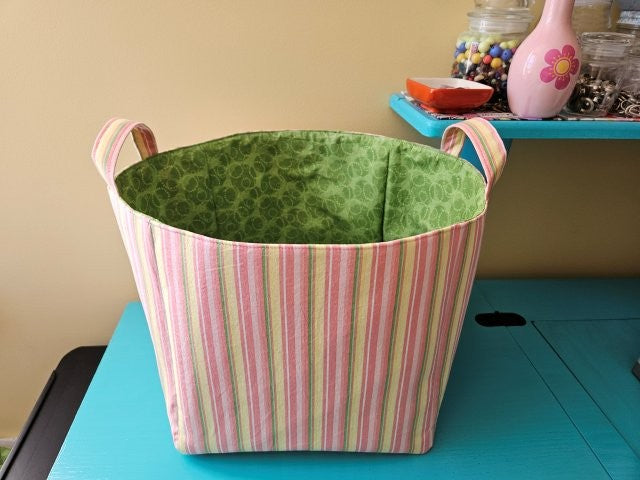 Square Fabric Storage Basket Sewing Tutorial / Square Fabric Basket Sewing Pattern / DIY Square Basket / Sewing Printable / PDF Download