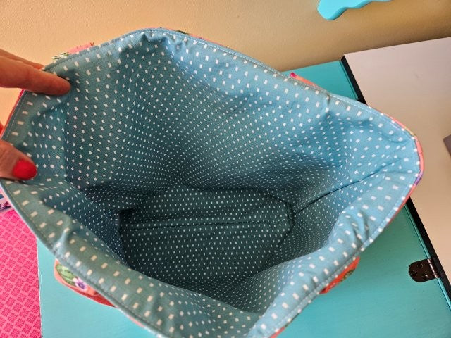 Quilted Tote Bag Sewing Pattern: Flat Bottom Lined Bag Tutorial (PDF)