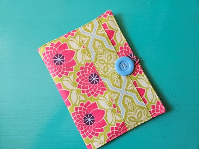 Sewing Pattern: 5"x8" Fabric Notepad Holder with Button Closure (PDF Download)